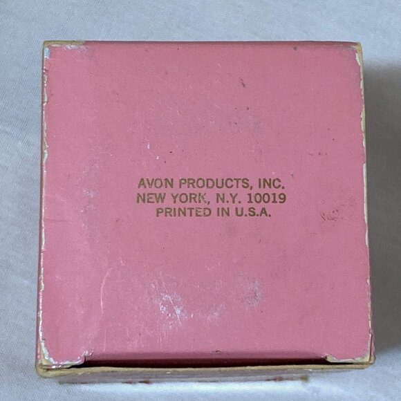 VTG Avon Milk Glass Powder in Original Box - Full - MOONWIND - Picture 9 of 12